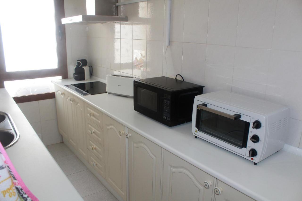 Elizabeth Beach Apartment With Seaviews! 토레몰리노스 외부 사진