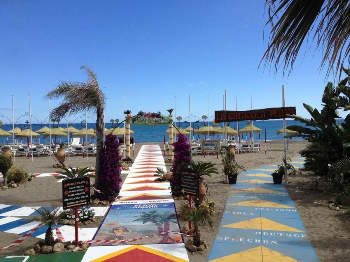 Elizabeth Beach Apartment With Seaviews! 토레몰리노스 외부 사진