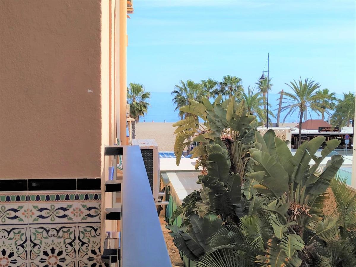 Elizabeth Beach Apartment With Seaviews! 토레몰리노스 외부 사진